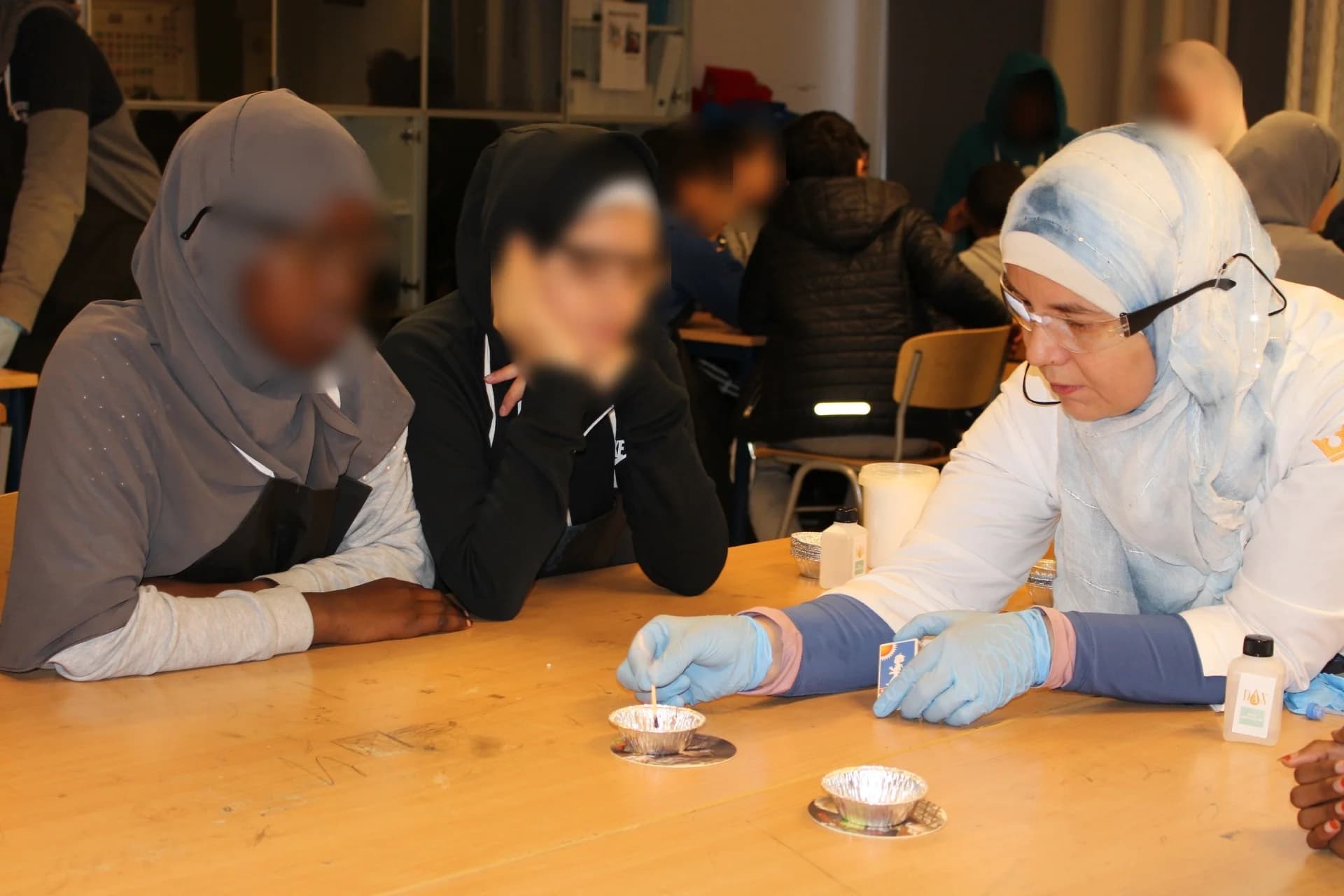 Kemins Dag - Periodiska systemet - Bild 8